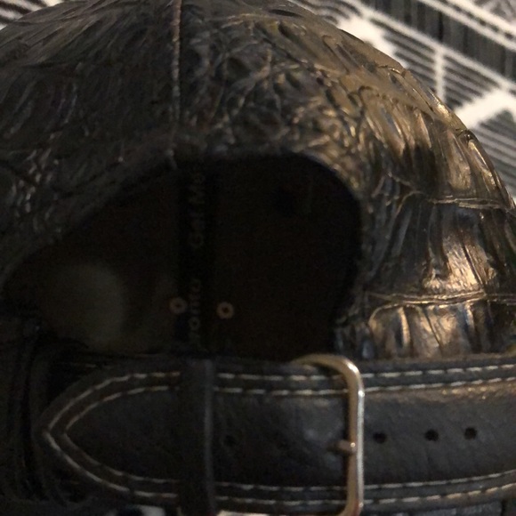 Leather hat - Picture 3 of 4